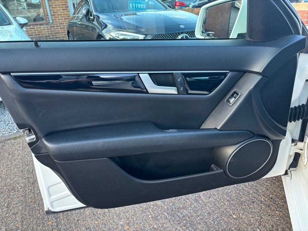 Used Mercedes-Benz C Class 2012 for sale - 77188395: Photo 22