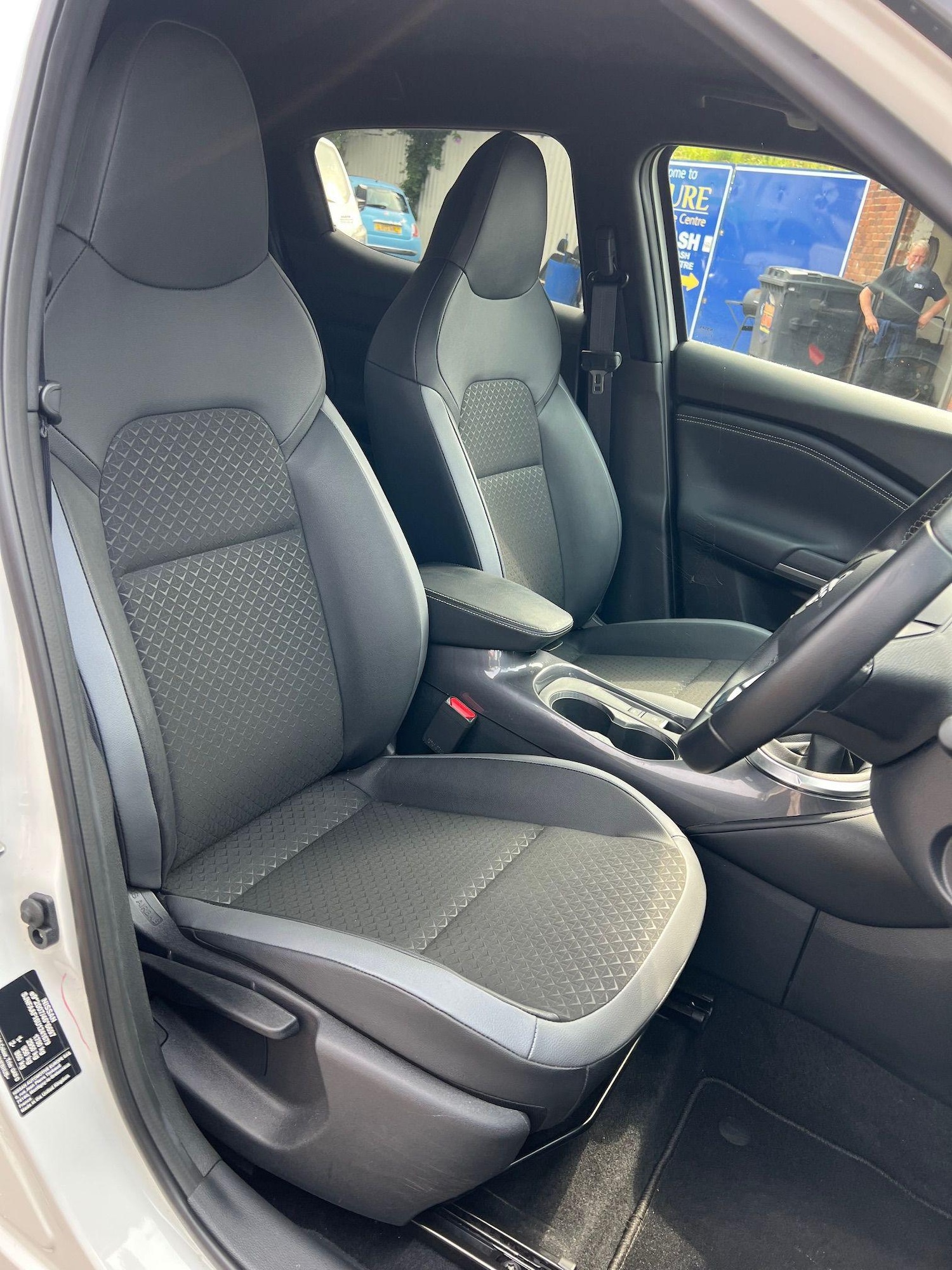 Used Nissan Juke 2023 for sale - 76473269: Photo 27