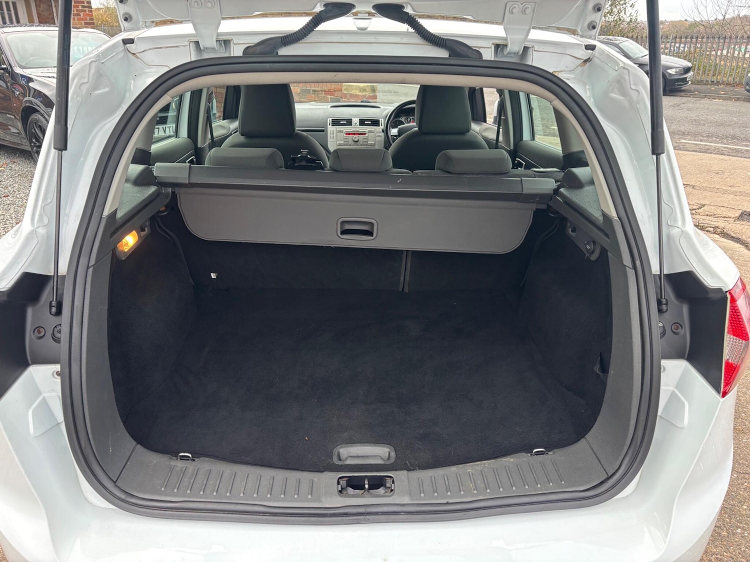 Used Ford Kuga 2012 for sale - 76584383: Photo 17