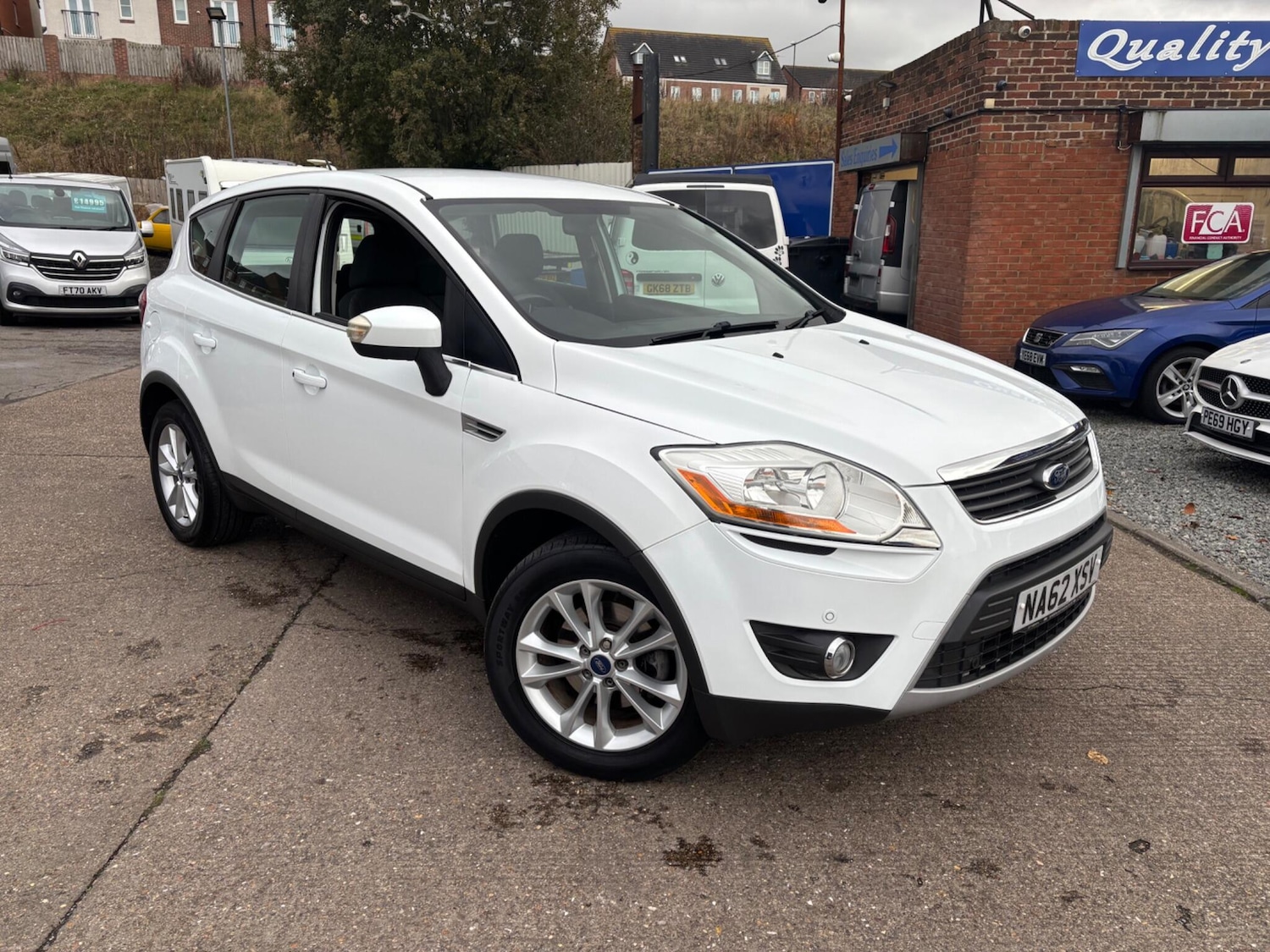 Used Ford Kuga 2012 for sale - 76584383: Photo 3