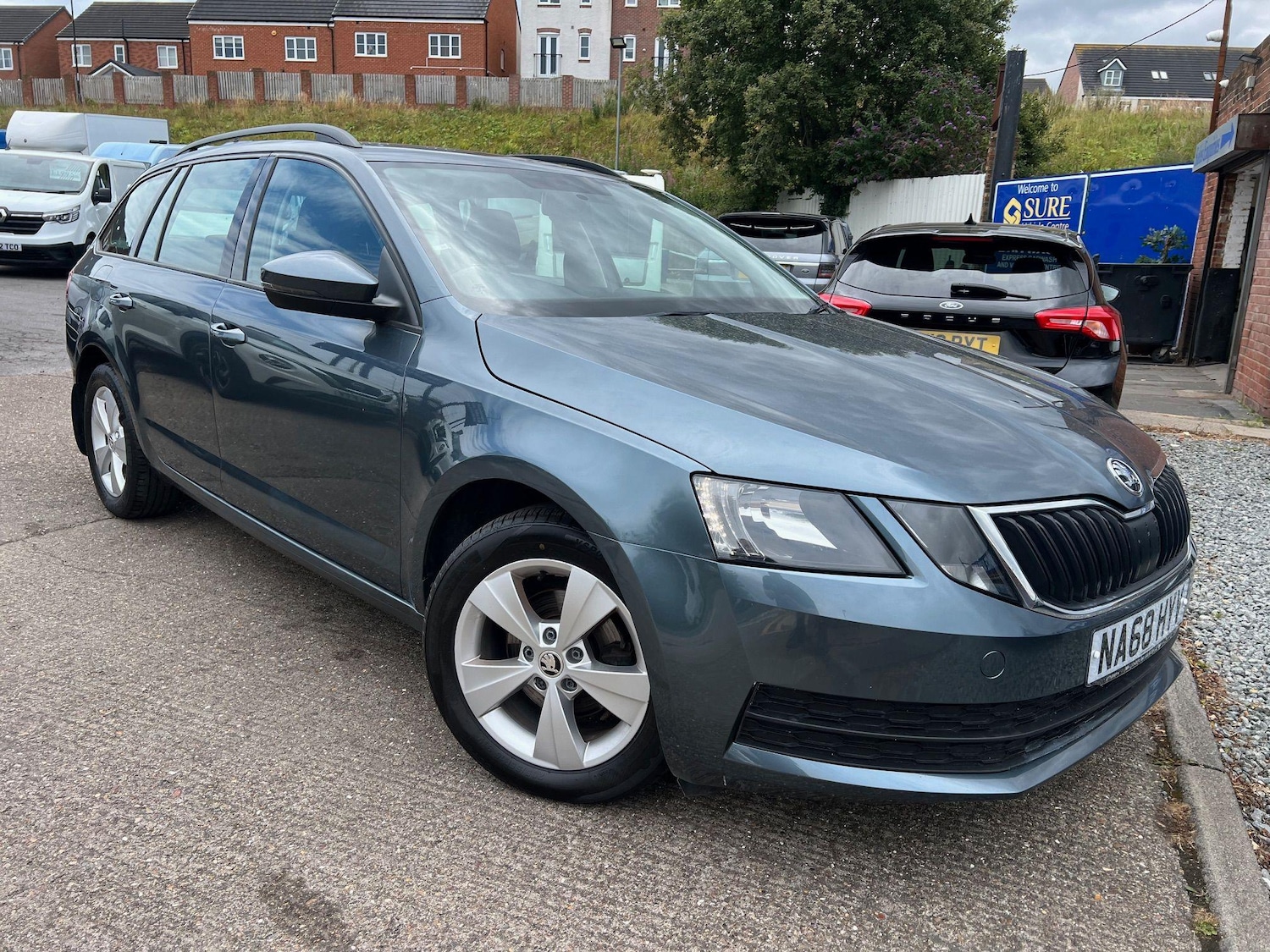 Used Skoda Octavia 2025 for sale - 76027142: Photo 2