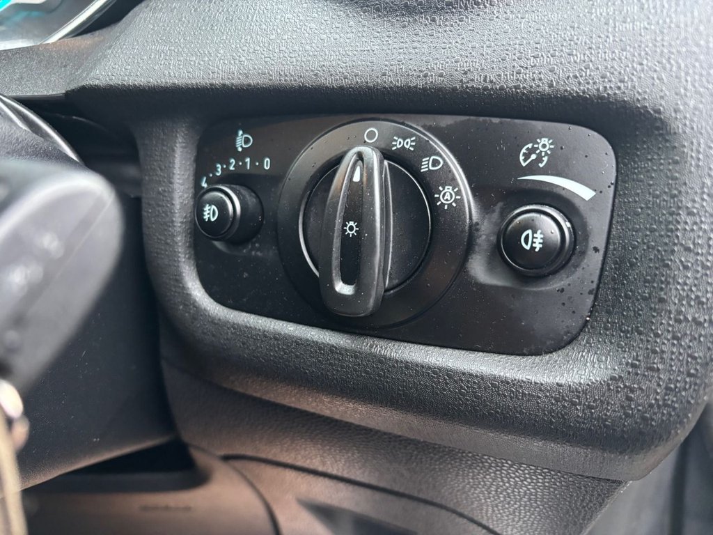 Used Ford Fiesta 2015 for sale - 77313642: Photo 22