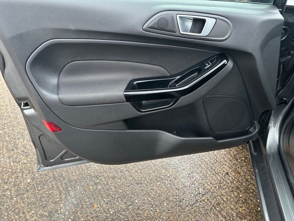 Used Ford Fiesta 2015 for sale - 77313642: Photo 23