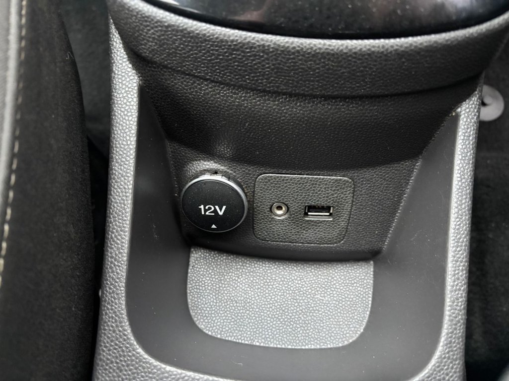 Used Ford Fiesta 2015 for sale - 77313642: Photo 30