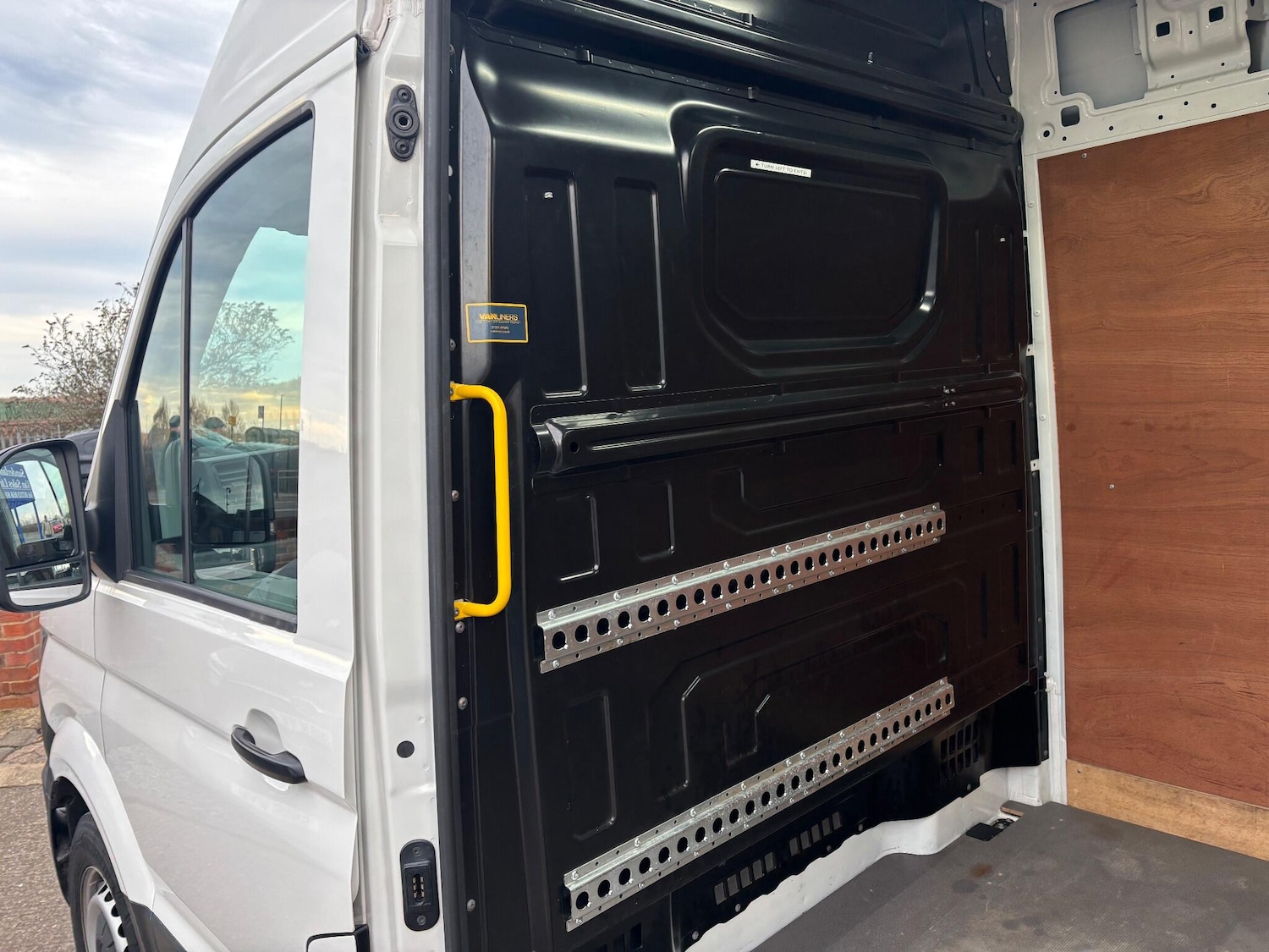 Used Volkswagen Crafter 2020 for sale - 76913761: Photo 15