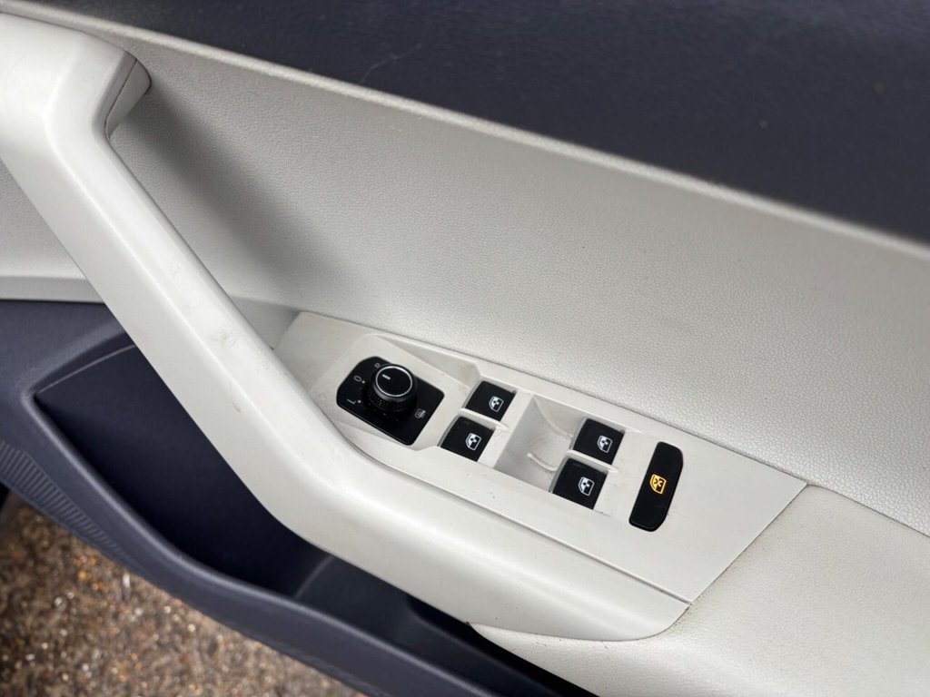 Used Volkswagen Polo 2018 for sale - 77498780: Photo 18