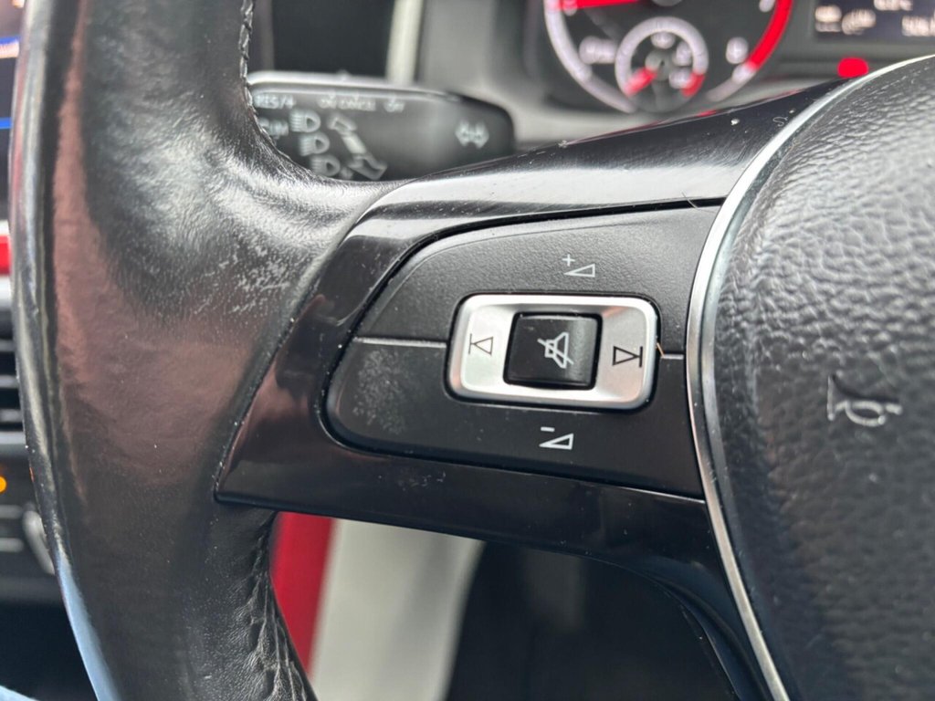 Used Volkswagen Polo 2018 for sale - 77498780: Photo 35