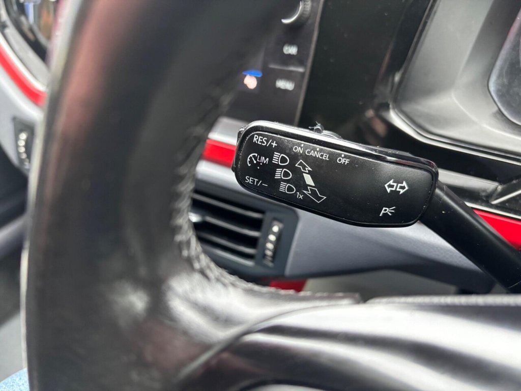 Used Volkswagen Polo 2018 for sale - 77498780: Photo 37