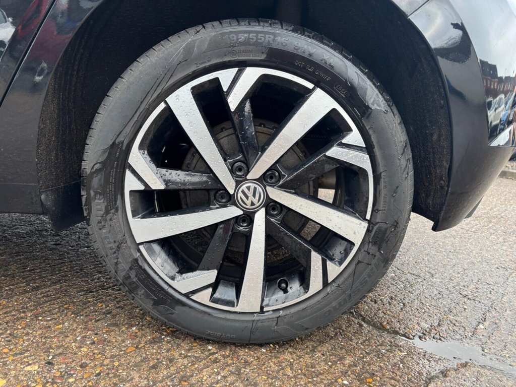 Used Volkswagen Polo 2018 for sale - 77498780: Photo 5