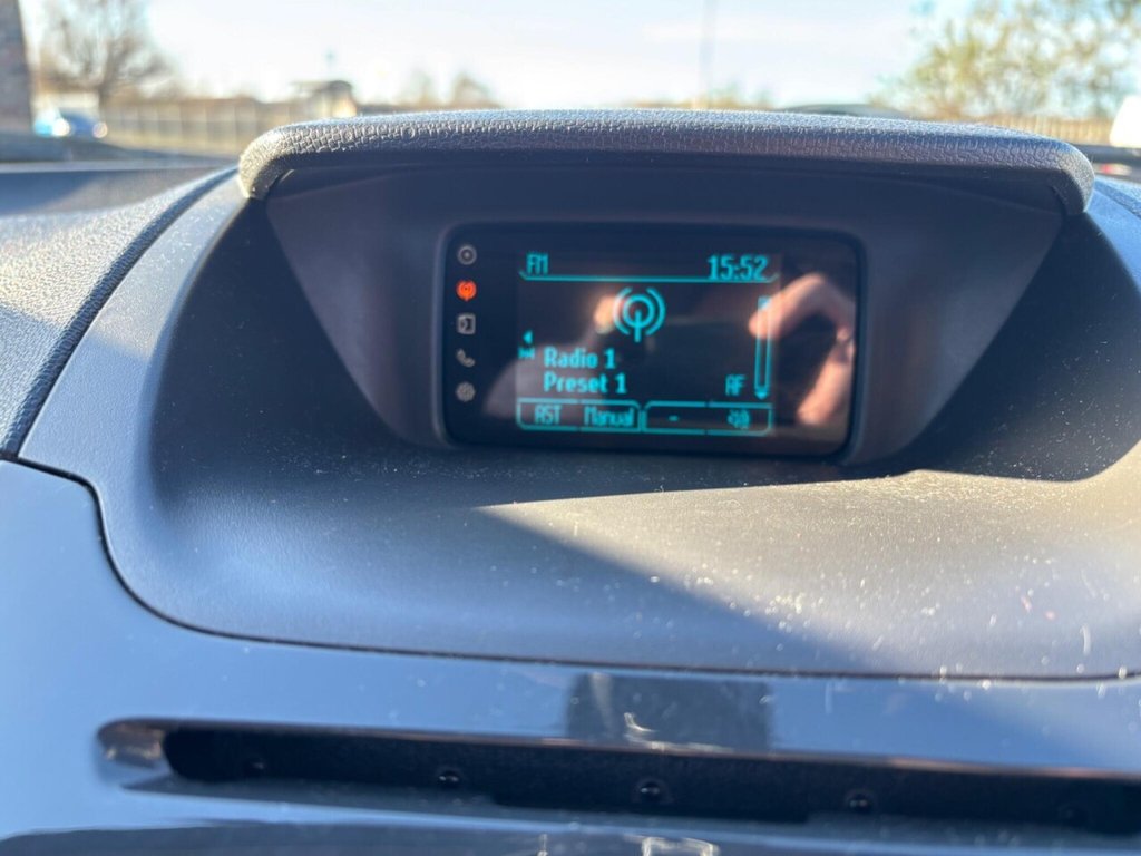 Used Ford Ecosport 2015 for sale - 77920093: Photo 32