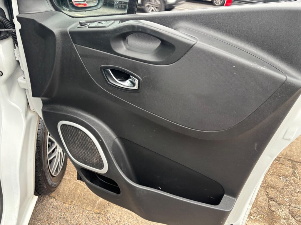 Used Vauxhall Vivaro 2019 for sale - 77631801: Photo 16