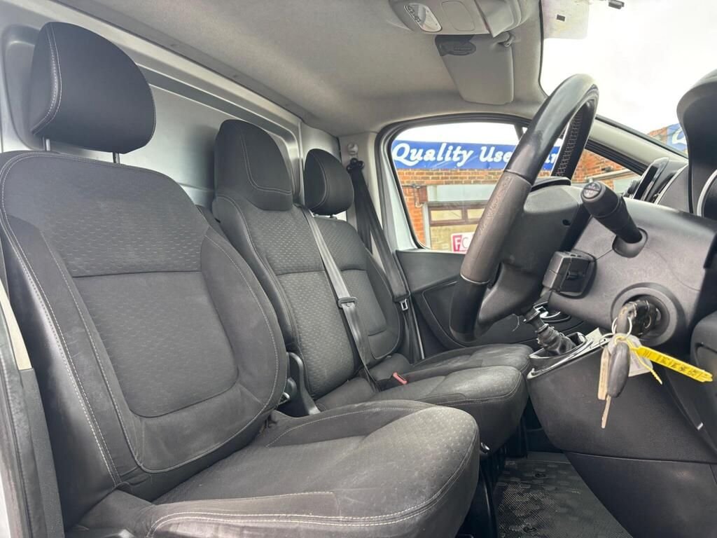 Used Vauxhall Vivaro 2018 for sale - 76945360: Photo 14