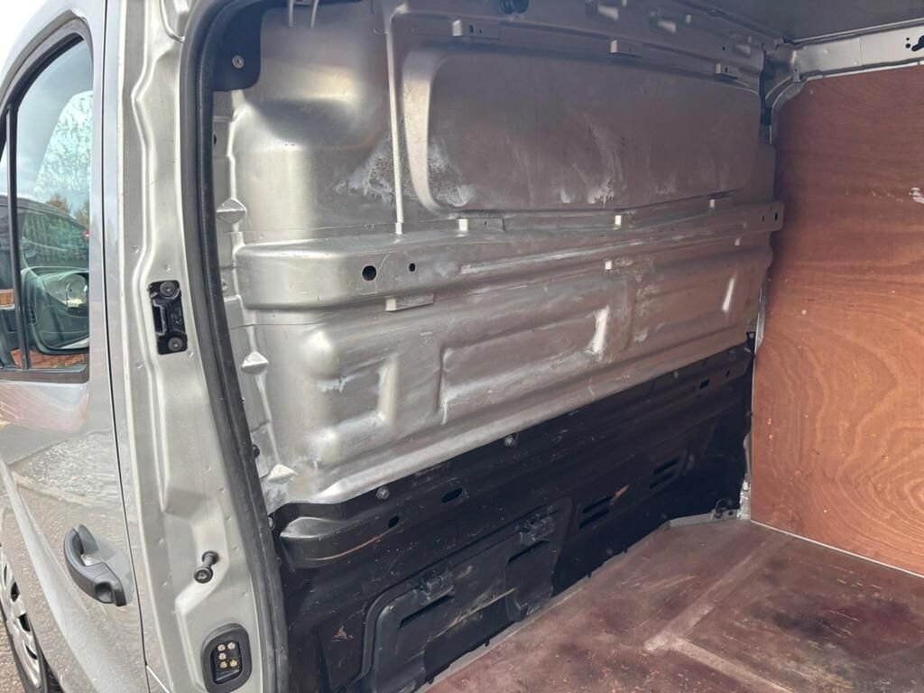 Used Vauxhall Vivaro 2018 for sale - 76945360: Photo 20