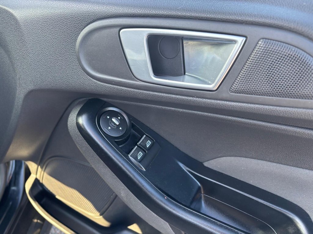 Used Ford Fiesta 2013 for sale - 77792193: Photo 14