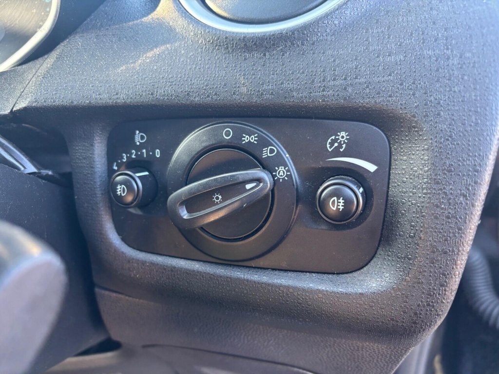 Used Ford Fiesta 2013 for sale - 77792193: Photo 24