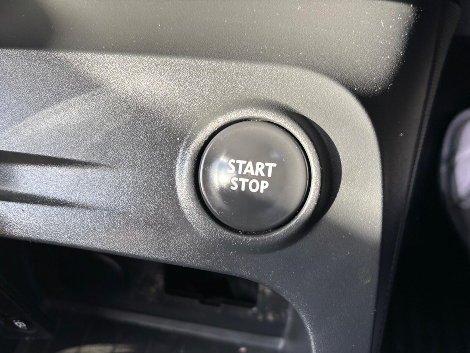 Used Renault Captur 2014 for sale - 76440709: Photo 31