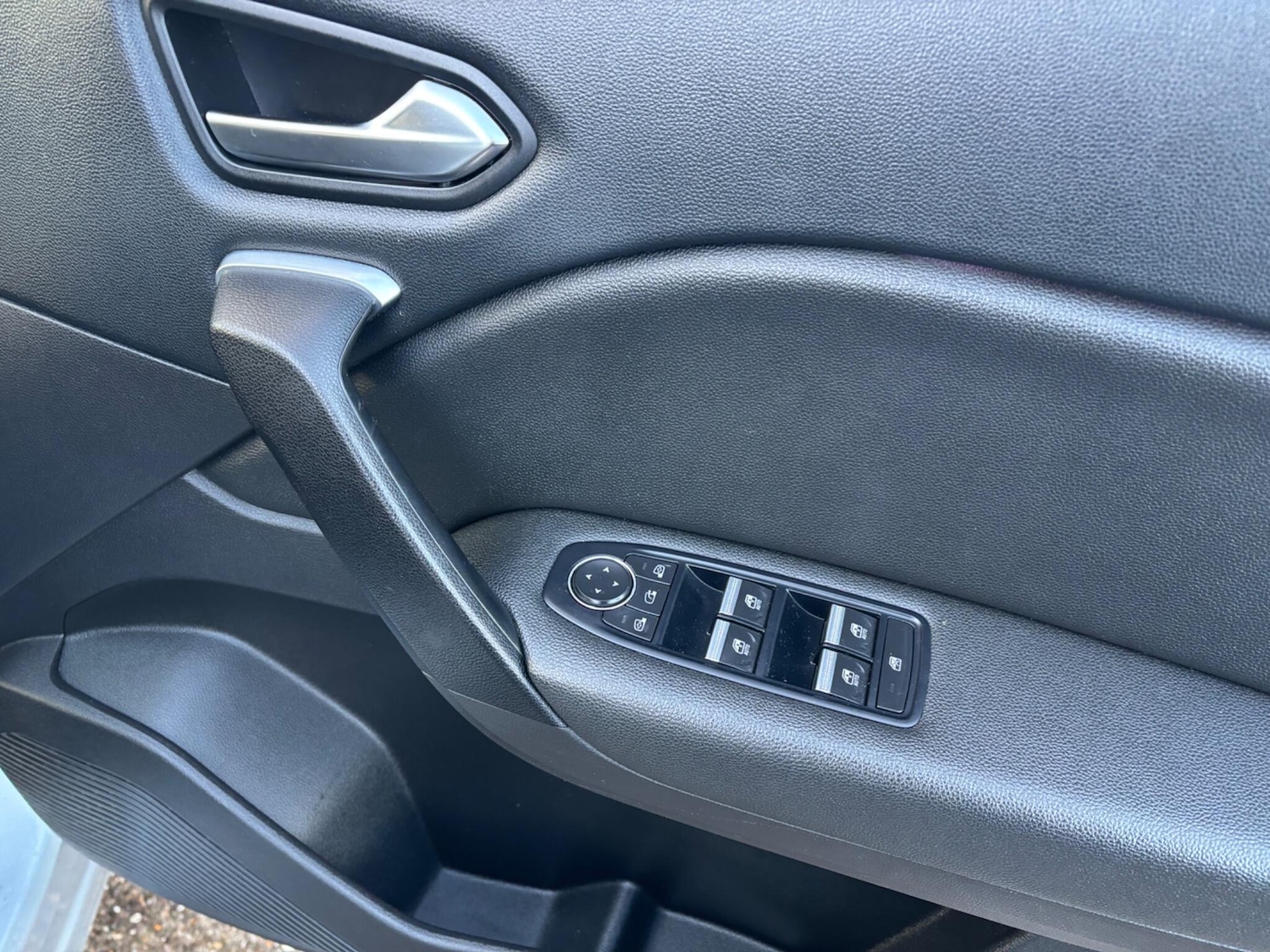 Used Renault Captur 2020 for sale - 76701793: Photo 18