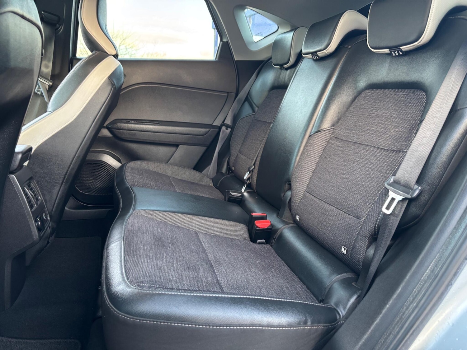 Used Renault Captur 2020 for sale - 76701793: Photo 19