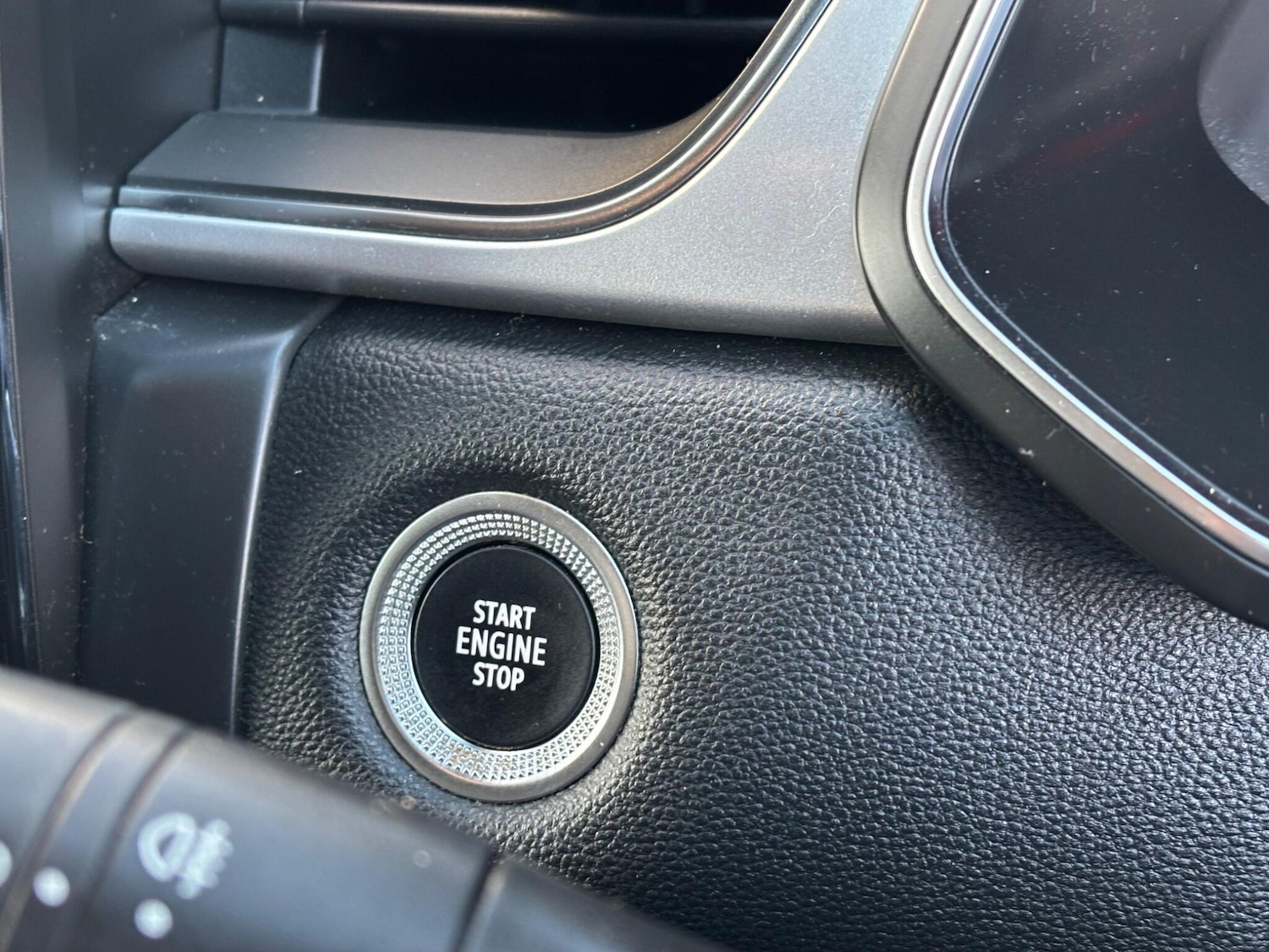 Used Renault Captur 2020 for sale - 76701793: Photo 30