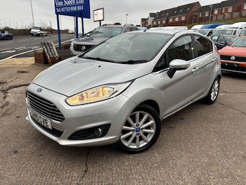 Used Ford Fiesta 2015 for sale - 77038443: Photo