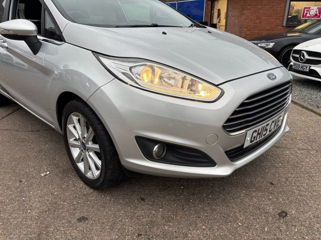 Used Ford Fiesta 2015 for sale - 77038443: Photo 2