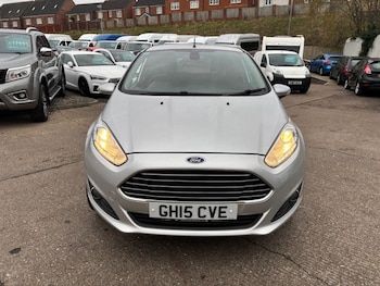 Used Ford Fiesta 2015 for sale - 77038443: Photo