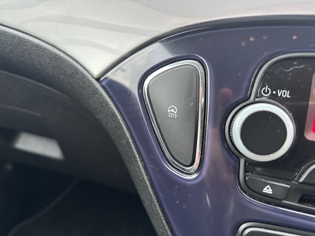 Used Vauxhall ADAM 2013 for sale - 77027513: Photo 29