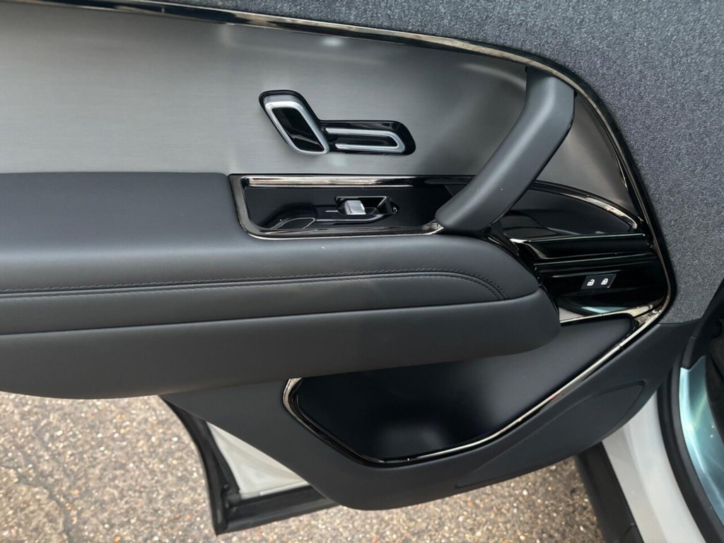 Used Land Rover Range Rover Sport 2024 for sale - 77967542: Photo 25