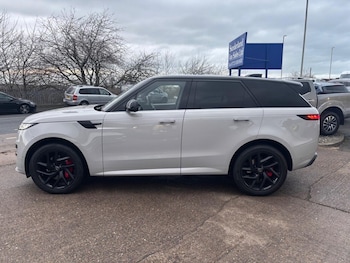 Used Land Rover Range Rover Sport 2024 for sale - 77967542: Photo