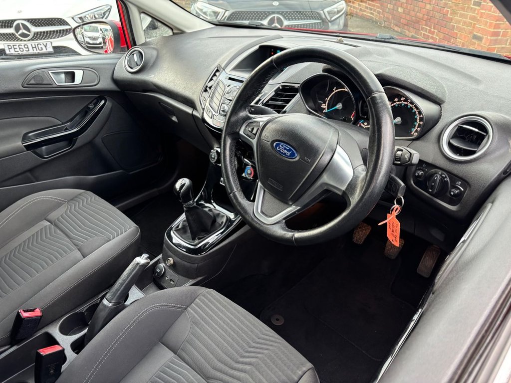 Used Ford Fiesta 2015 for sale - 77275999: Photo 12