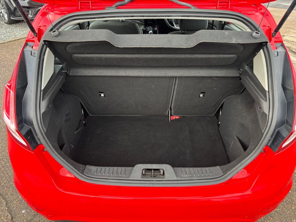 Used Ford Fiesta 2015 for sale - 77275999: Photo 17