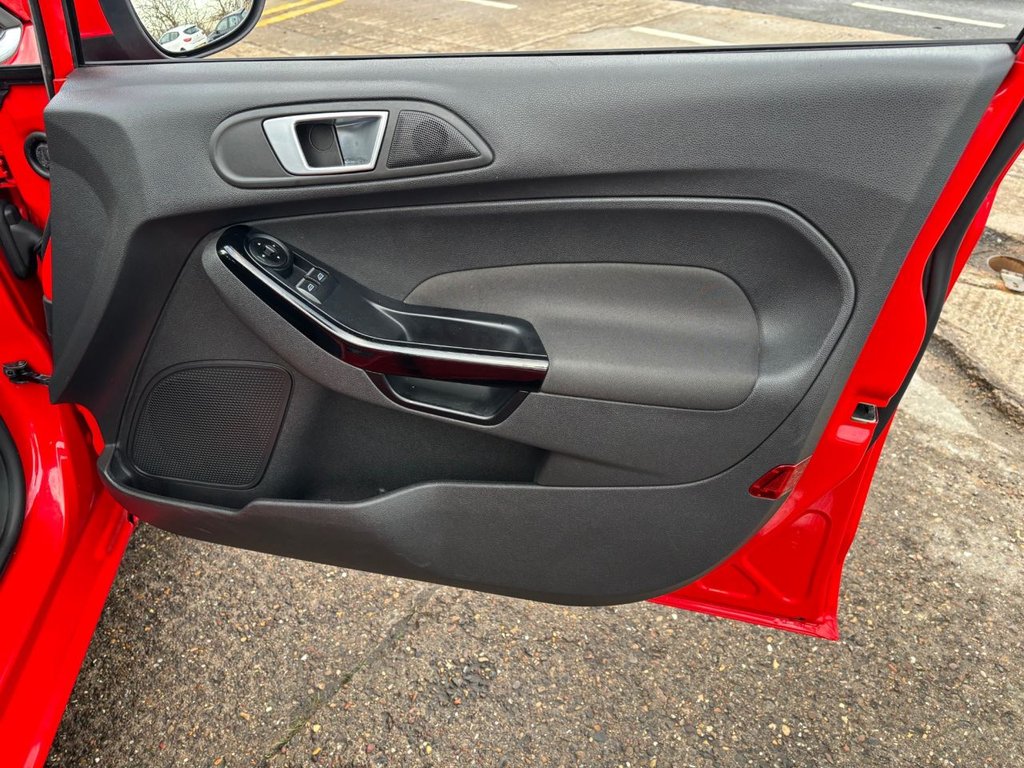 Used Ford Fiesta 2015 for sale - 77275999: Photo 18