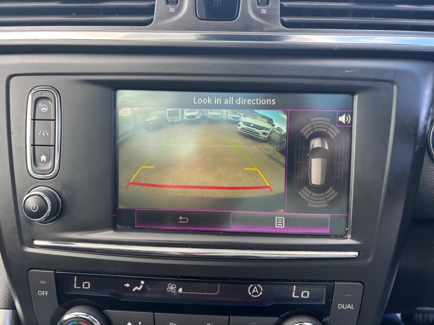 Used Renault Kadjar 2017 for sale - 76027138: Photo 32