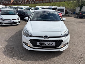 Used Hyundai i20 2016 for sale - 78382812: Photo
