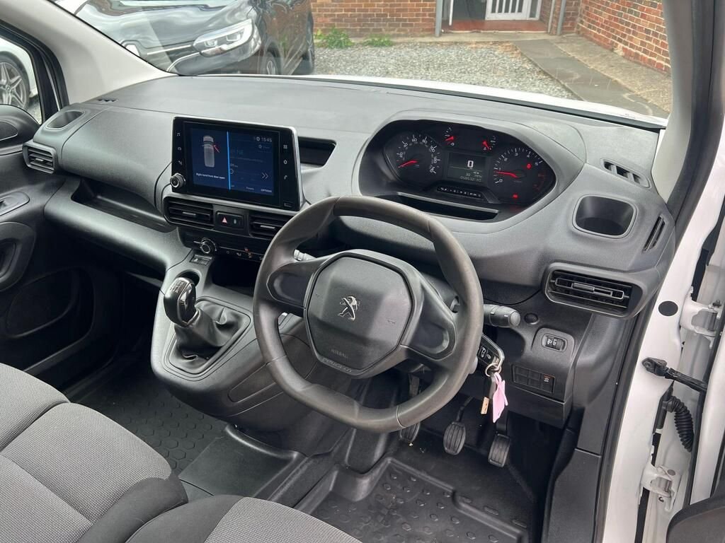 Used Peugeot Partner 2019 for sale - 76945355: Photo 15