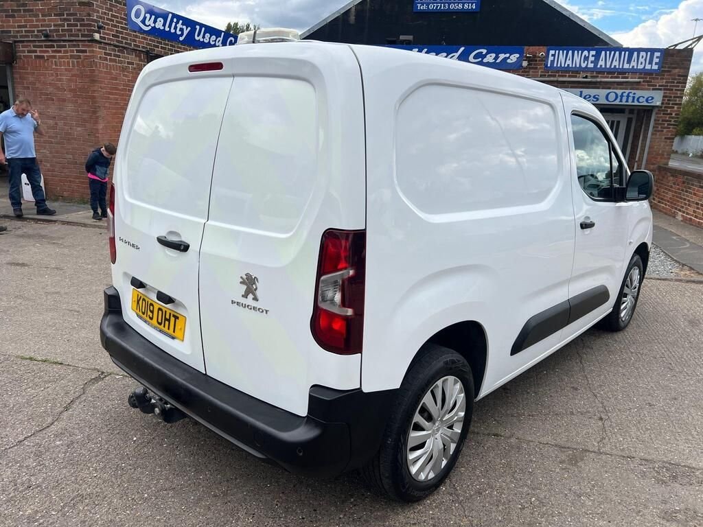 Used Peugeot Partner 2019 for sale - 76945355: Photo 3