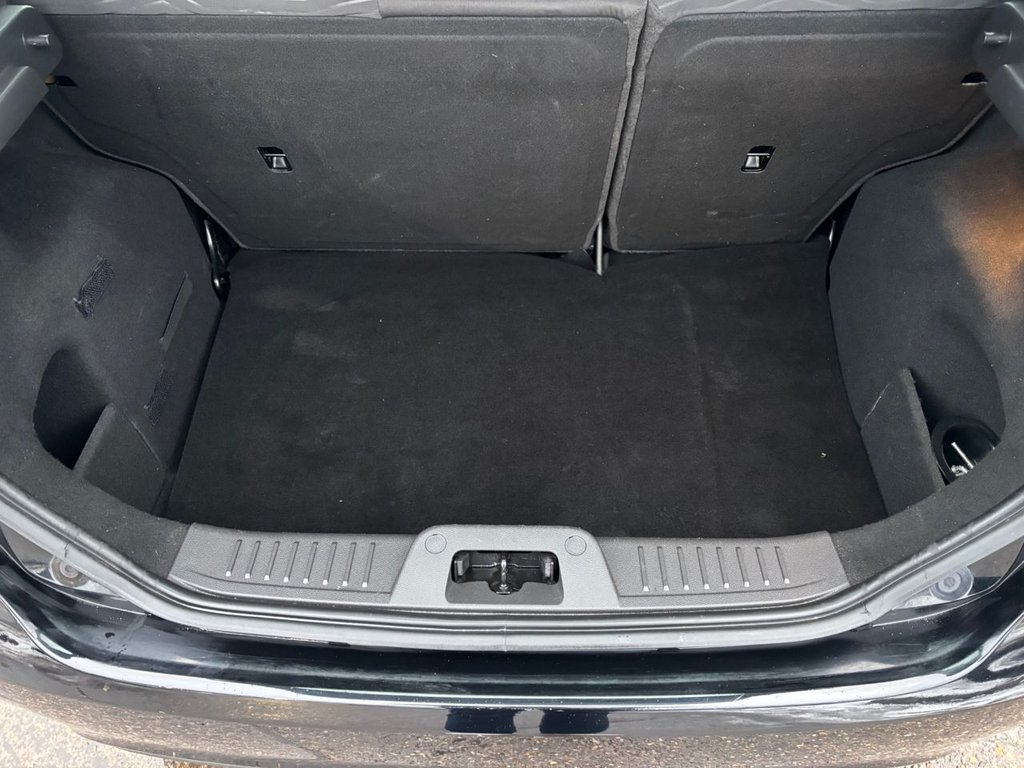 Used Ford Fiesta 2015 for sale - 77121795: Photo 19