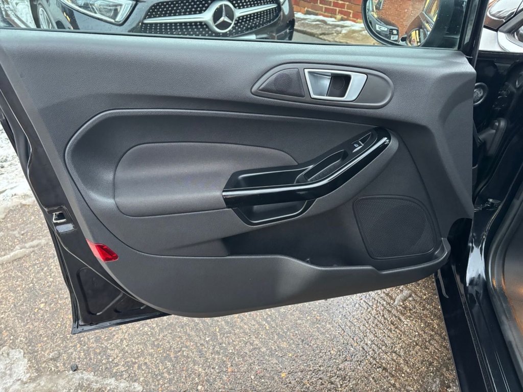 Used Ford Fiesta 2015 for sale - 77121795: Photo 21