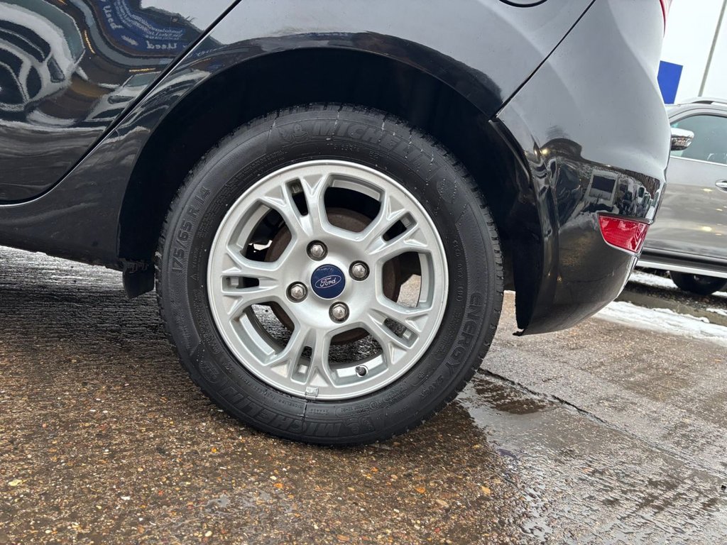 Used Ford Fiesta 2015 for sale - 77121795: Photo 6