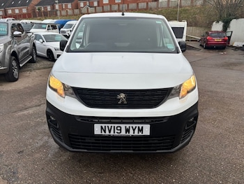 Used Peugeot Partner 2019 for sale - 77212711: Photo