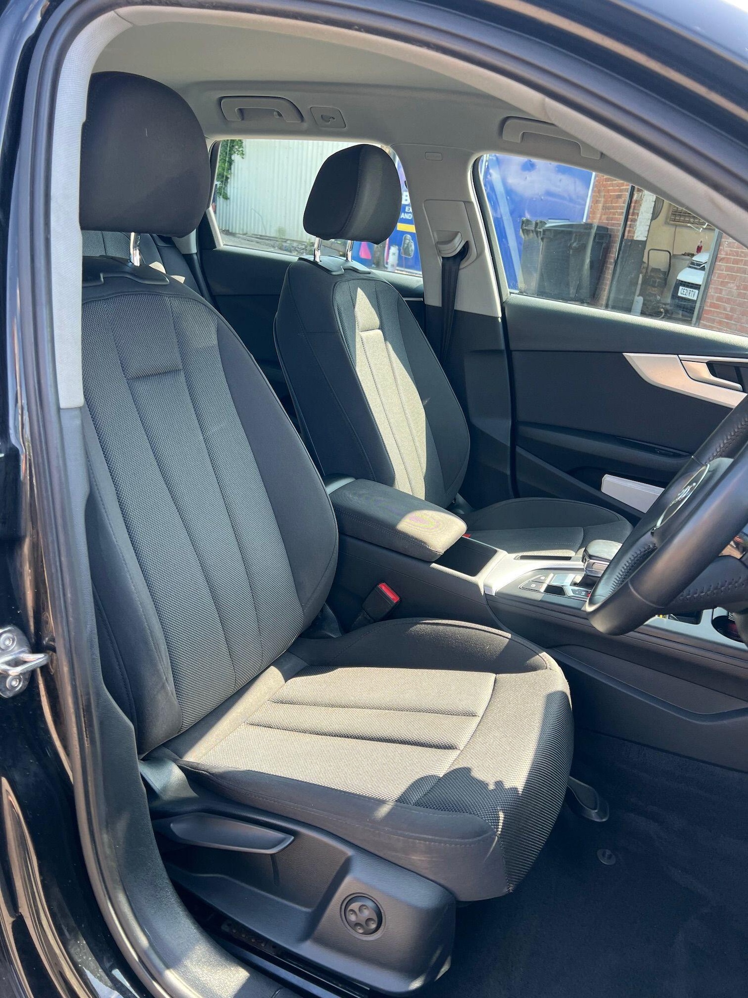 Used Audi A4 Avant 2020 for sale - 76137510: Photo 17