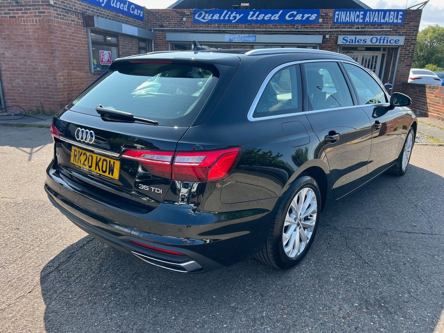 Used Audi A4 Avant 2020 for sale - 76137510: Photo 7