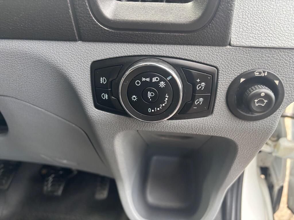 Used Ford Transit 2018 for sale - 76945367: Photo 9