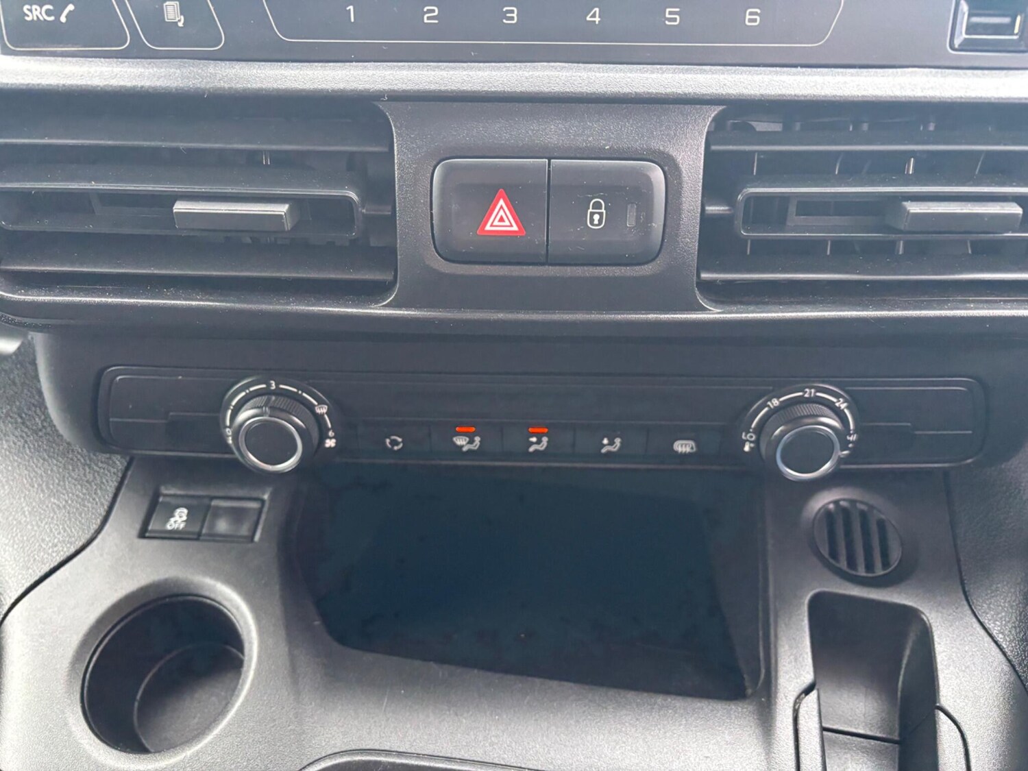 Used Citroen Berlingo 2021 for sale - 76573679: Photo 27