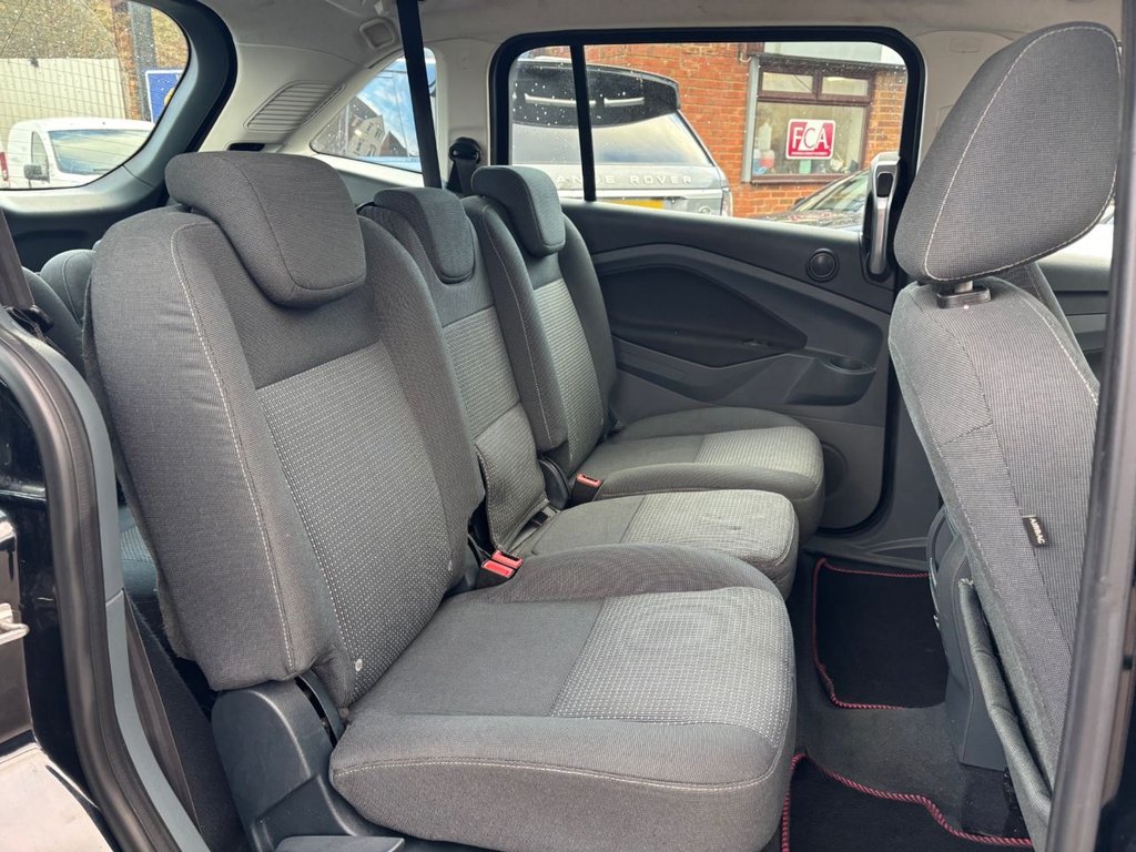 Used Ford Grand C-Max 2013 for sale - 76973747: Photo 11