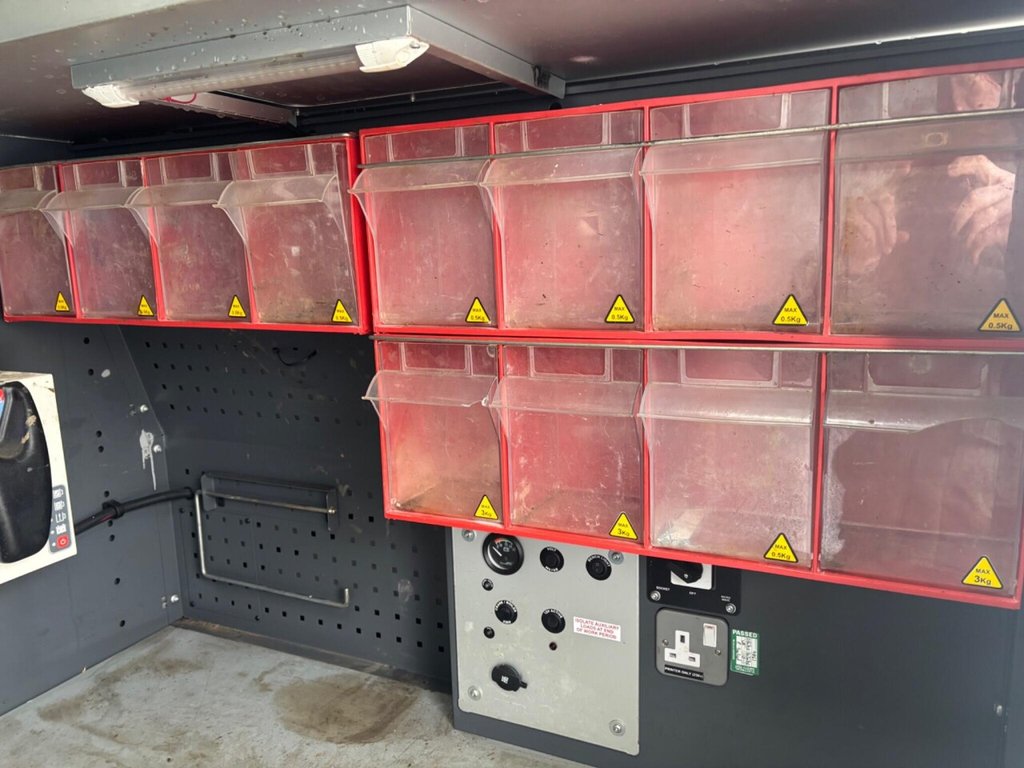 Used Ford Transit 2018 for sale - 77667614: Photo 25