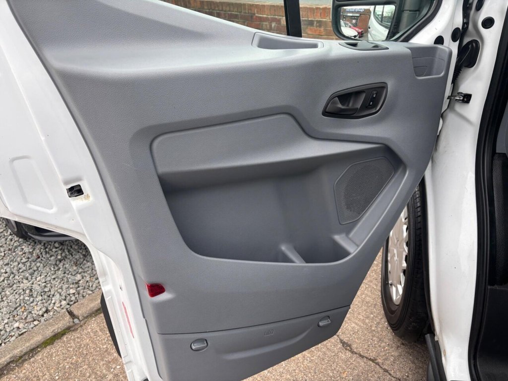 Used Ford Transit 2018 for sale - 77667614: Photo 31