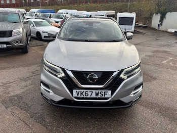 Used Nissan Qashqai 2017 for sale - 76962452: Photo