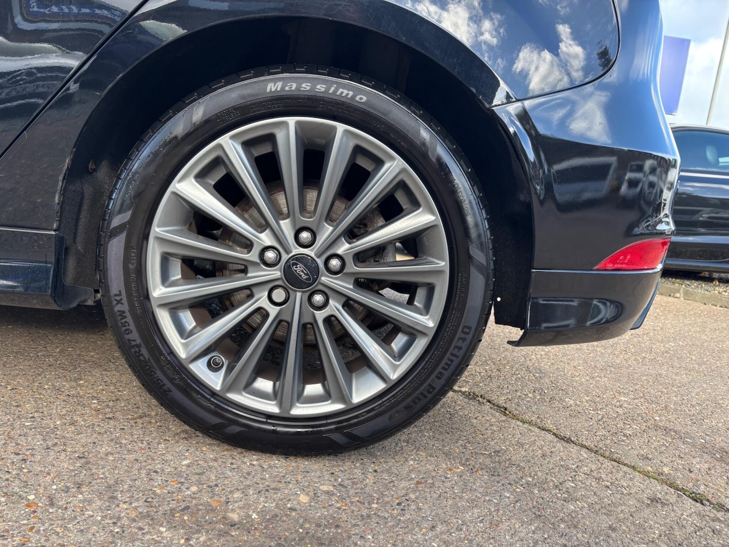 Used Ford Focus 2017 for sale - 76408682: Photo 12