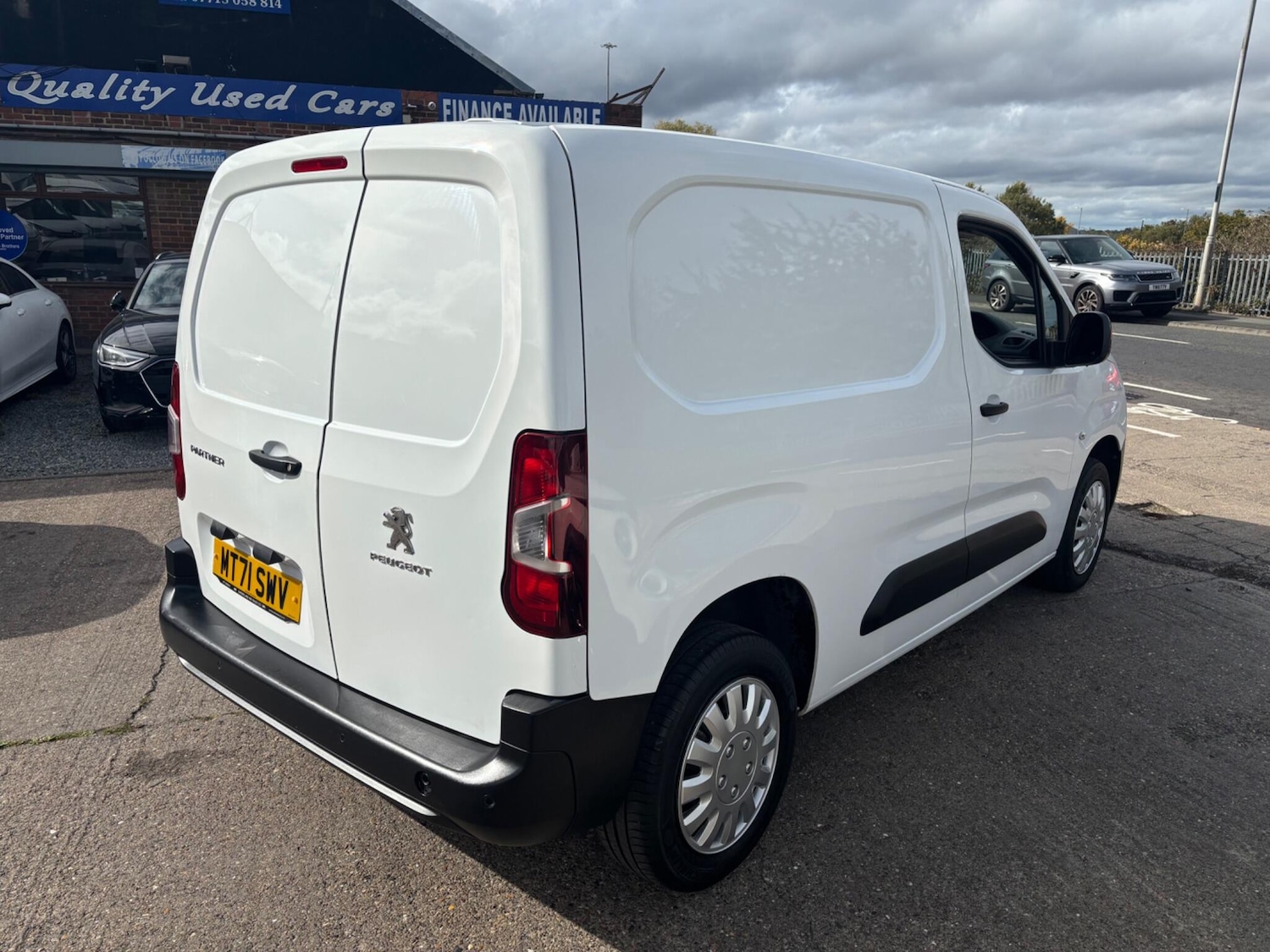 Used Peugeot Partner 2021 for sale - 76027109: Photo 2